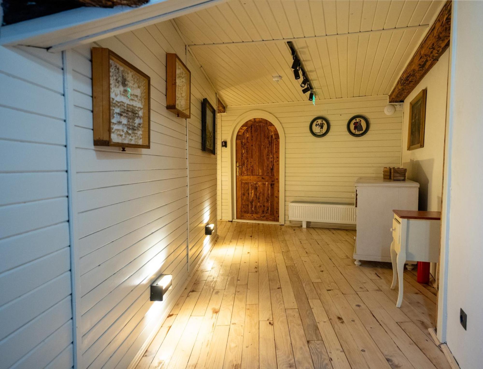 Barrique Chambers Hotel Brasov Ngoại thất bức ảnh